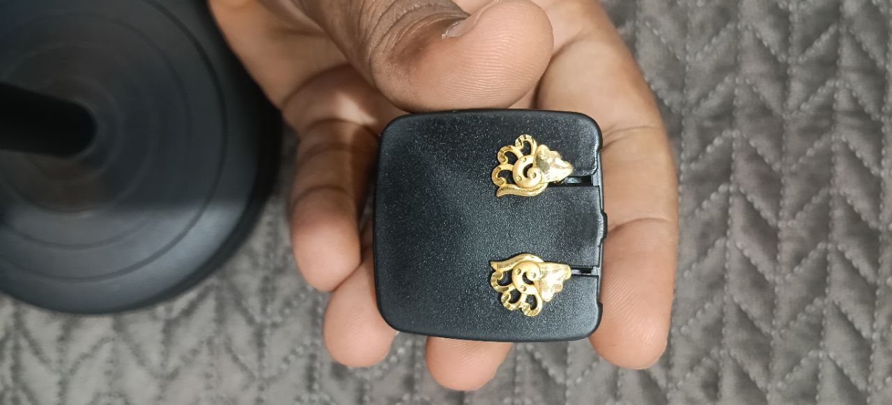 Traditional Gold Earrings view 2