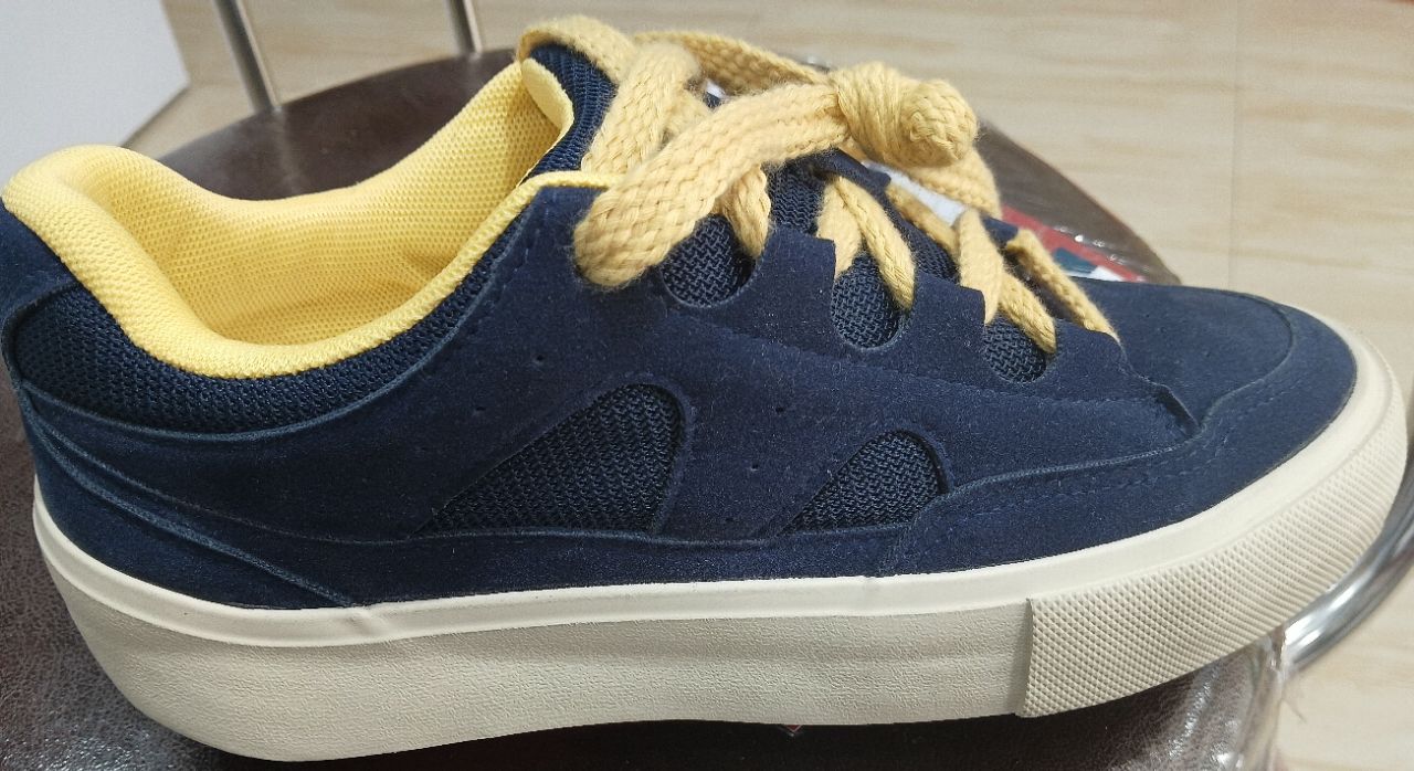 Imported Sneaker 👟