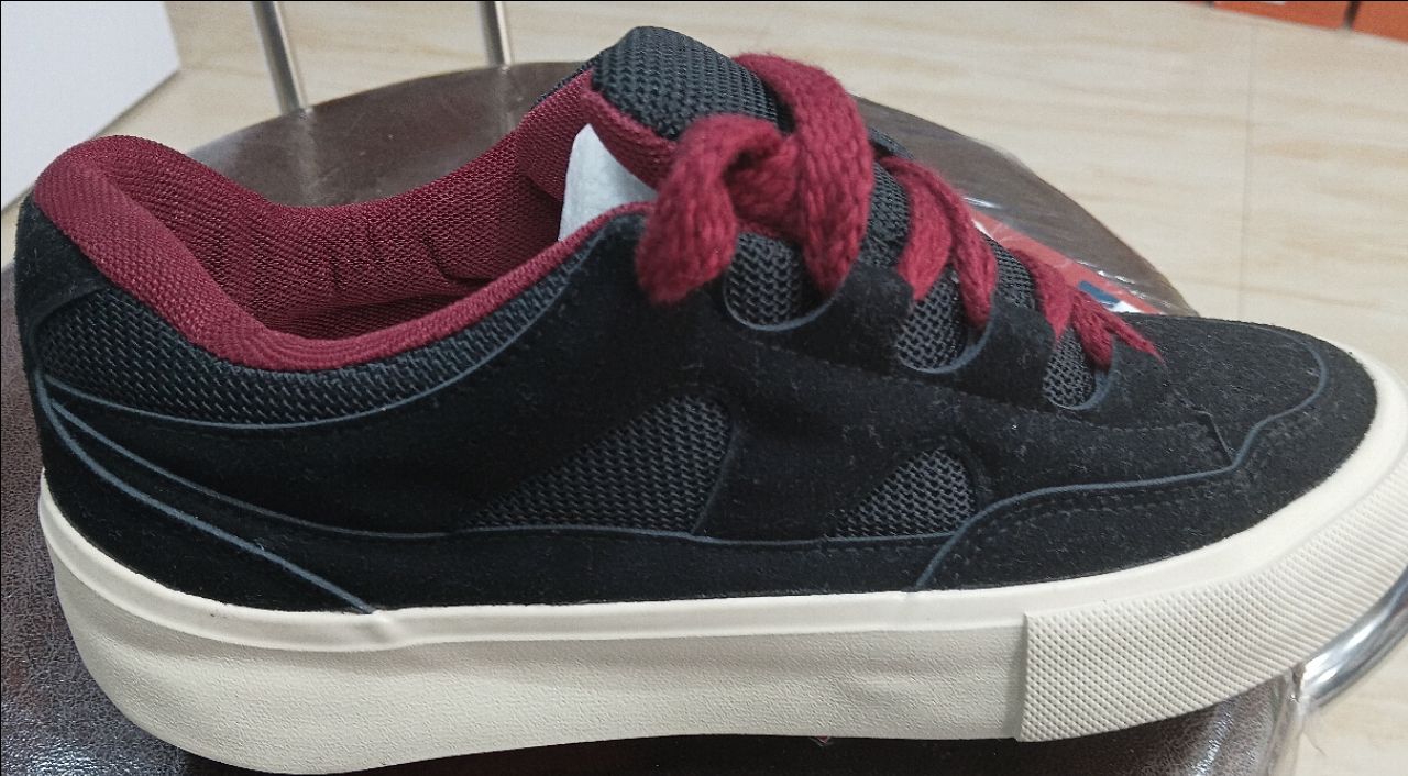 Imported Sneaker 👟 1