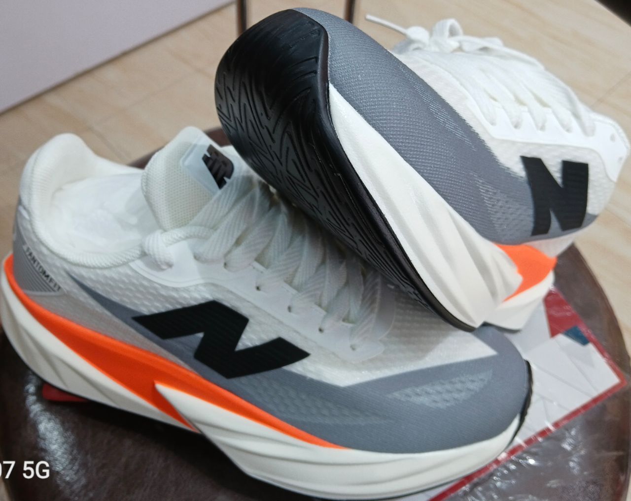 NB SPORT SHOES