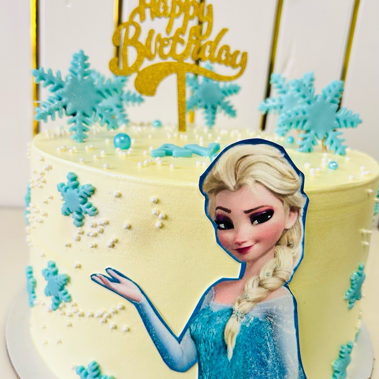 Frozen-themed Birthday Cake