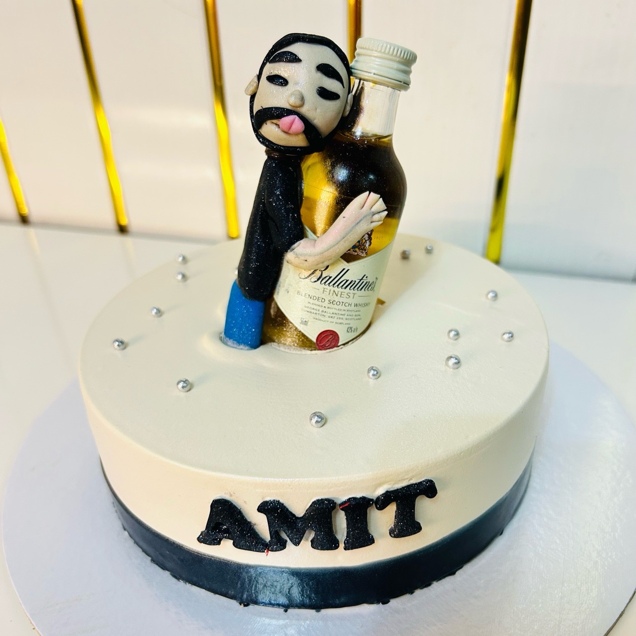 Coffee flavour half kg semi fondant cake