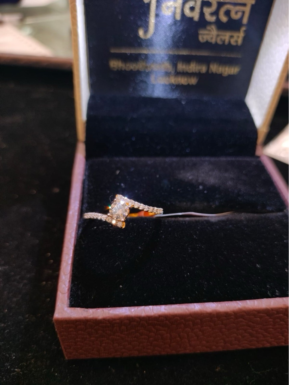 Ladies Ring (18k)