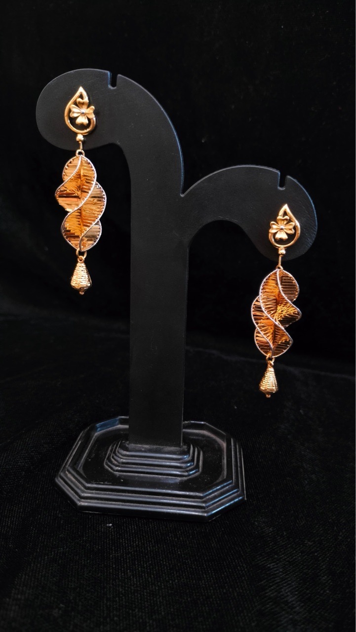 Gold Leaf Earrings