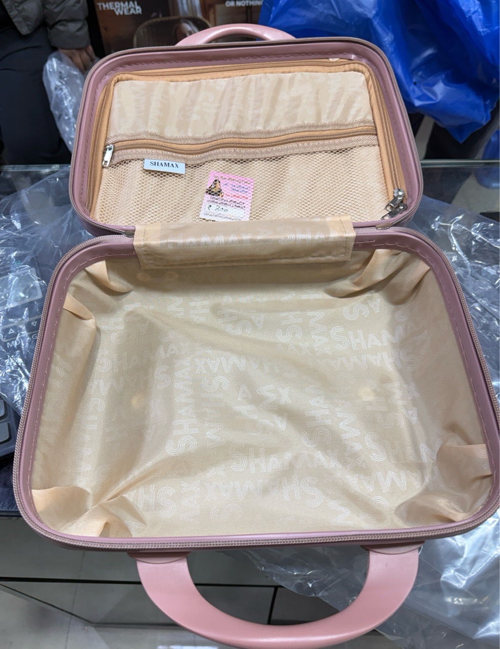 Decorative Vanity Cases view 3