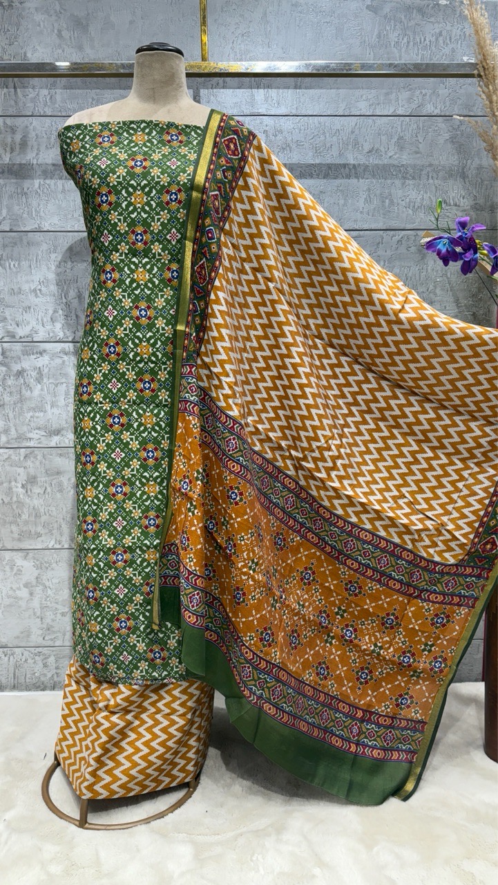 Traditional Ikat Printed Suit view 5