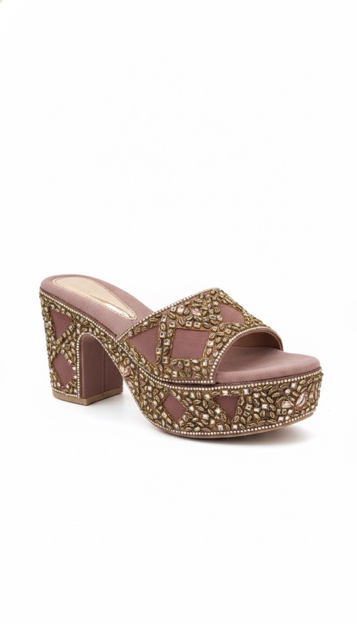 Embellished Ethnic Slipper