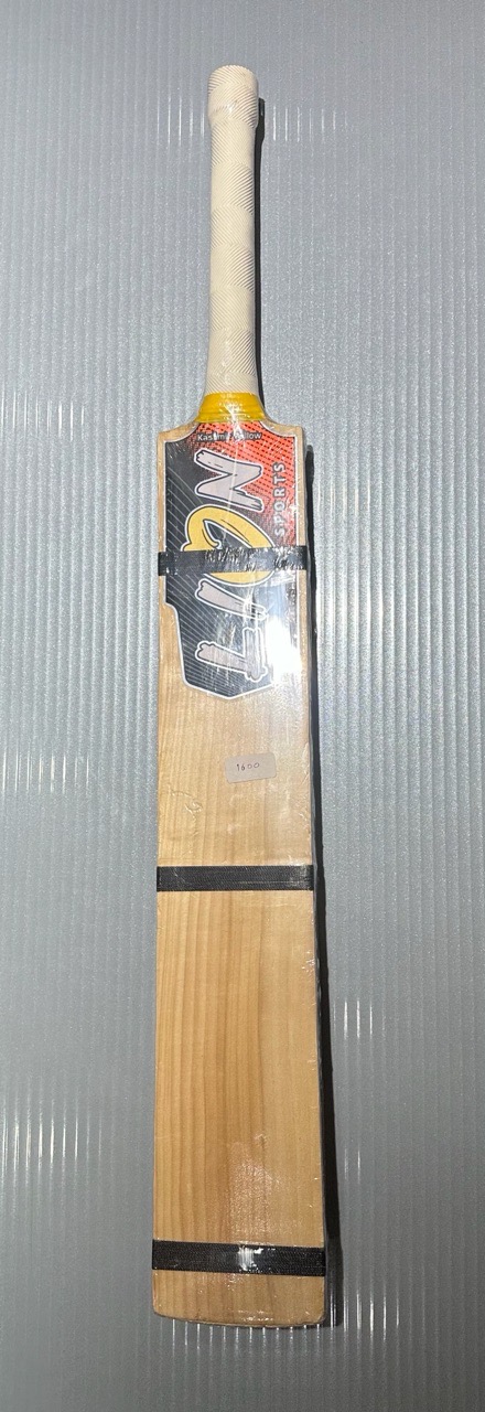 Lion Cricket Bat Tennis view 3