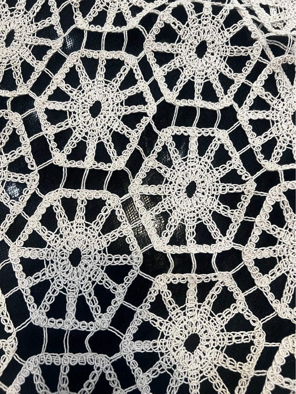 FACR6005  Crochet Rfd view 2