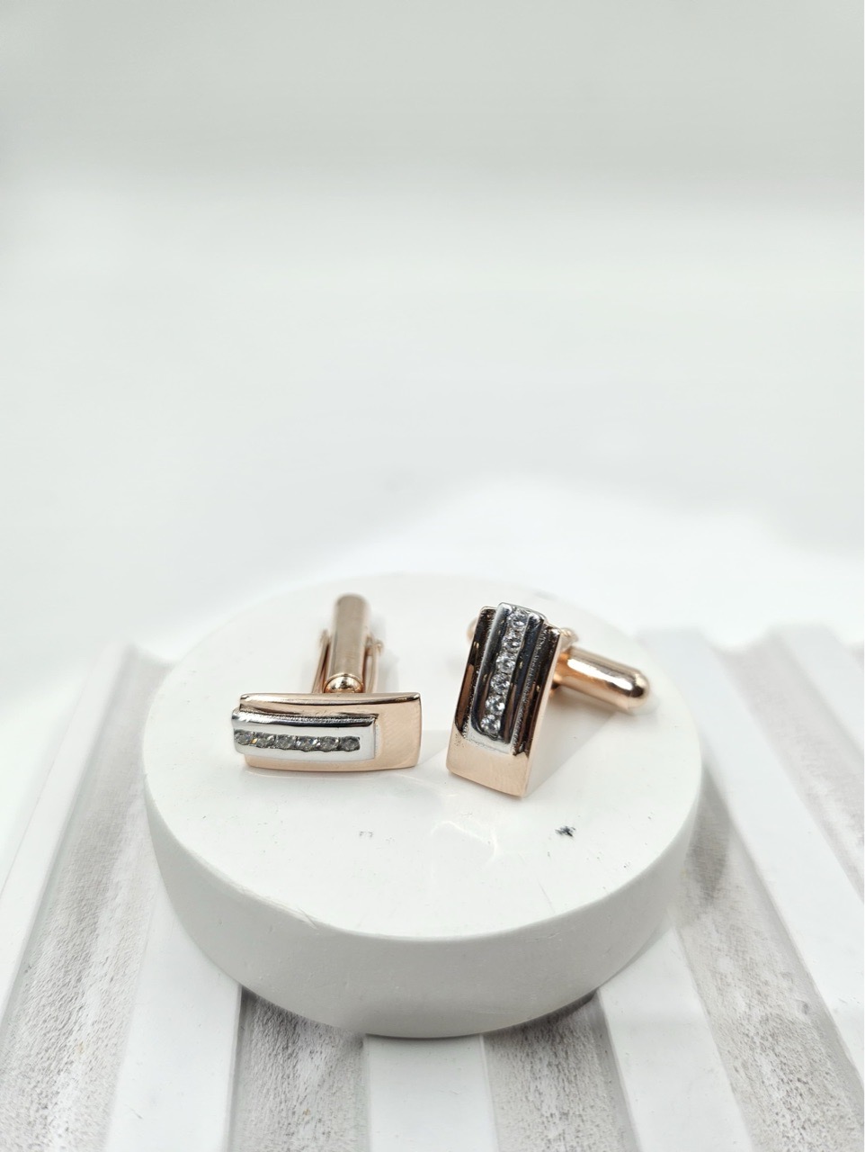Rishtey Elegance Cufflinks ( Rose Gold Polish )
