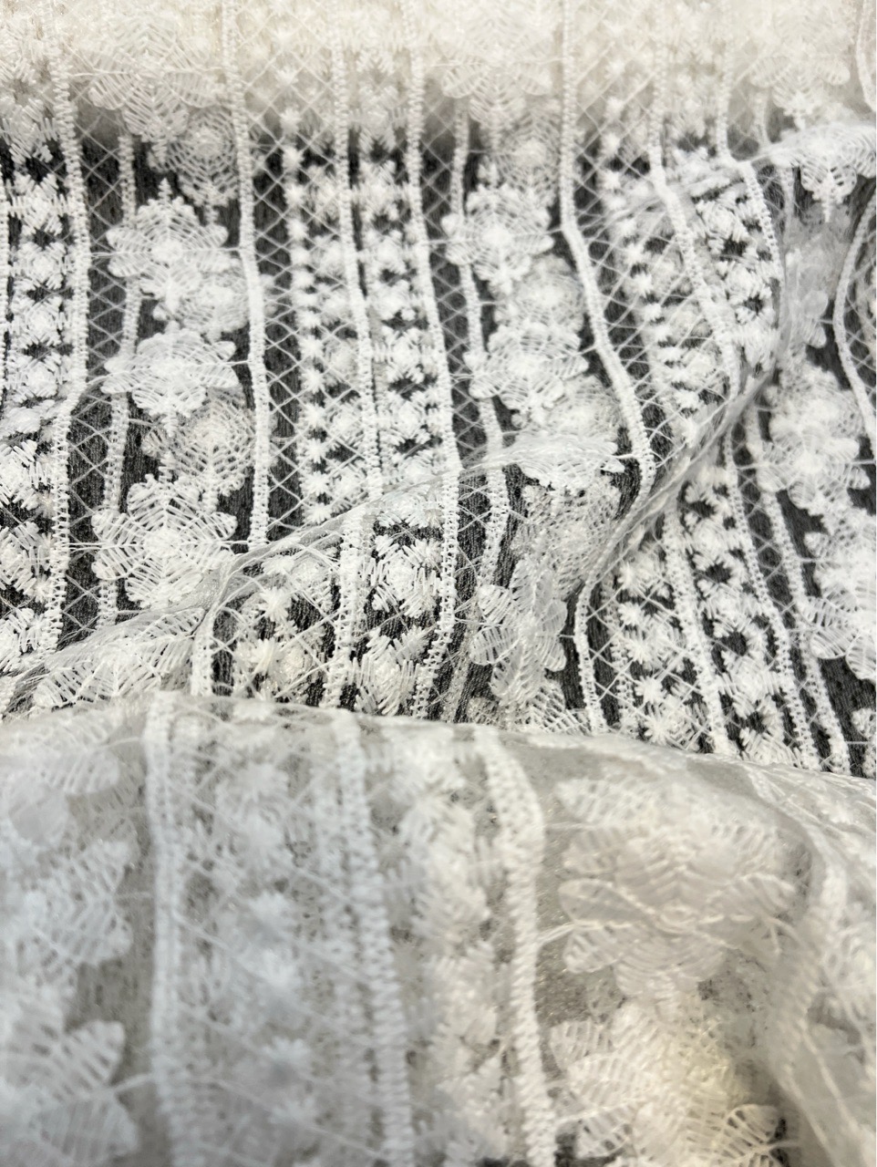 FAEM89 Mesh Embroidery Lace Fabric view 2