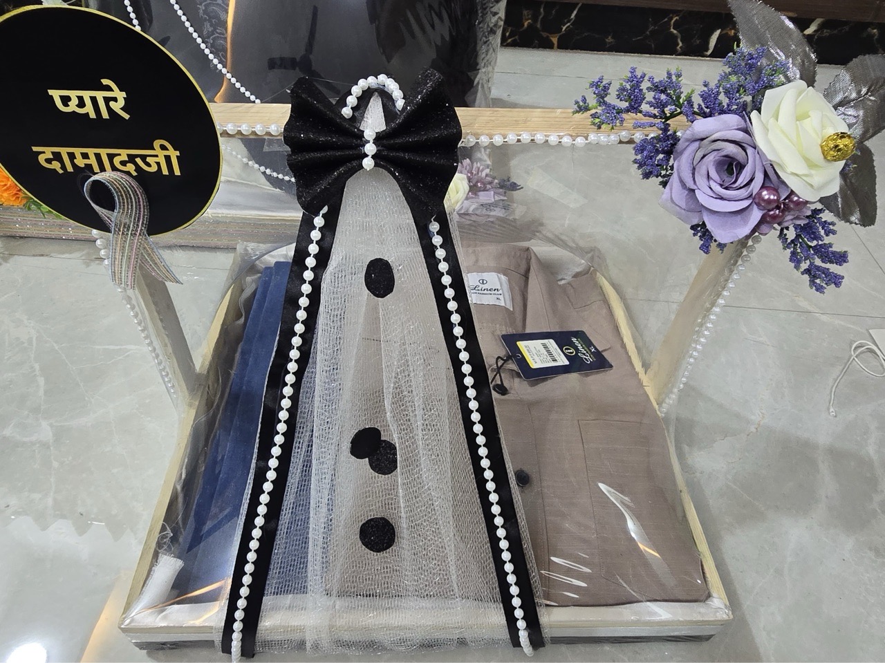 Elegant Gift Hamper