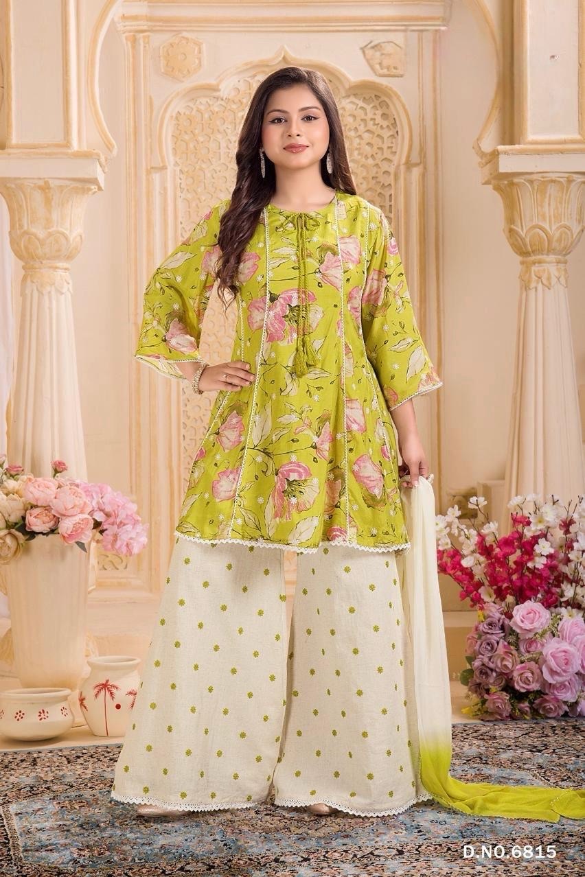 Floral Print Kurta Set view 2