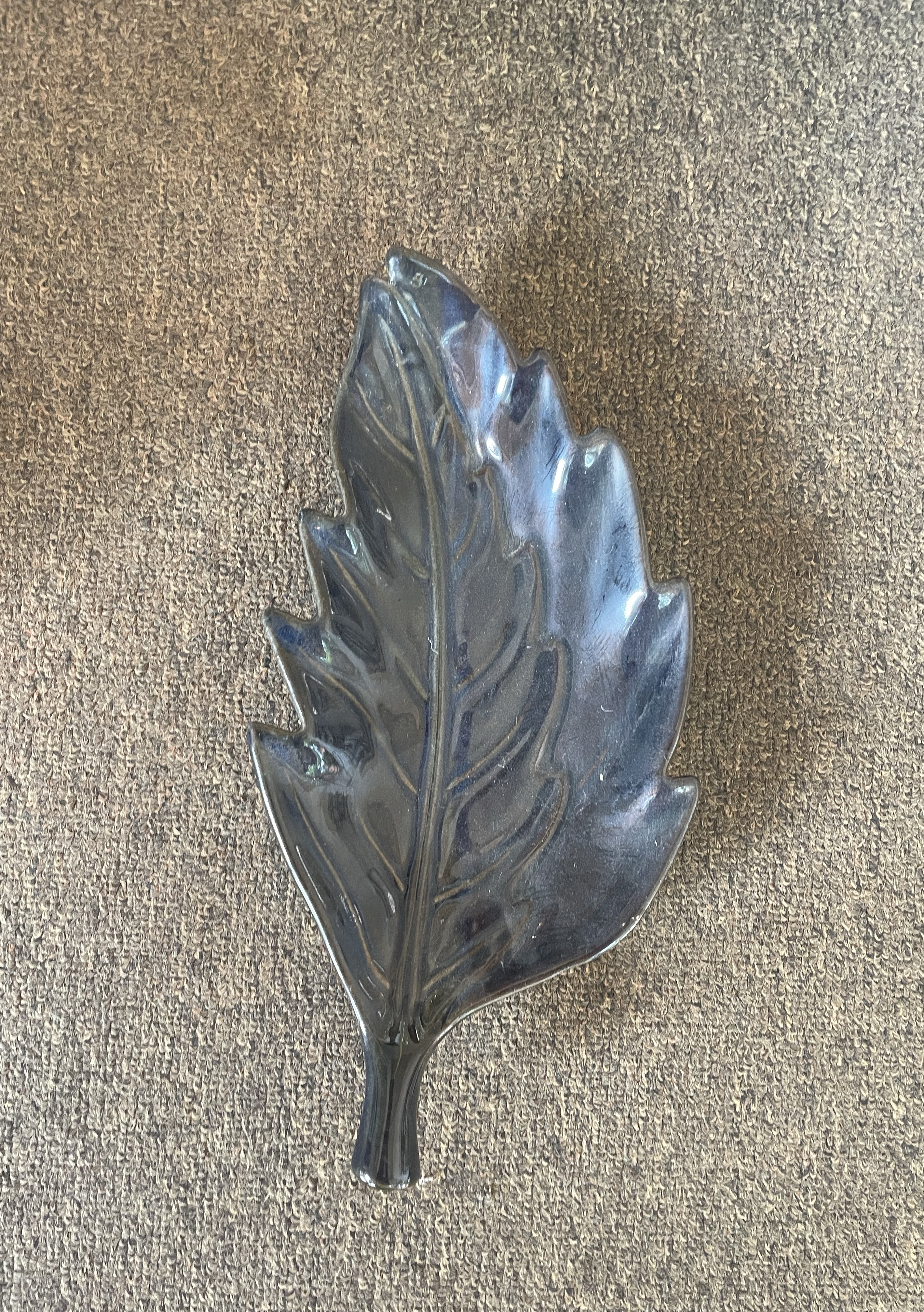 Ceramic Leaf Dish view 2
