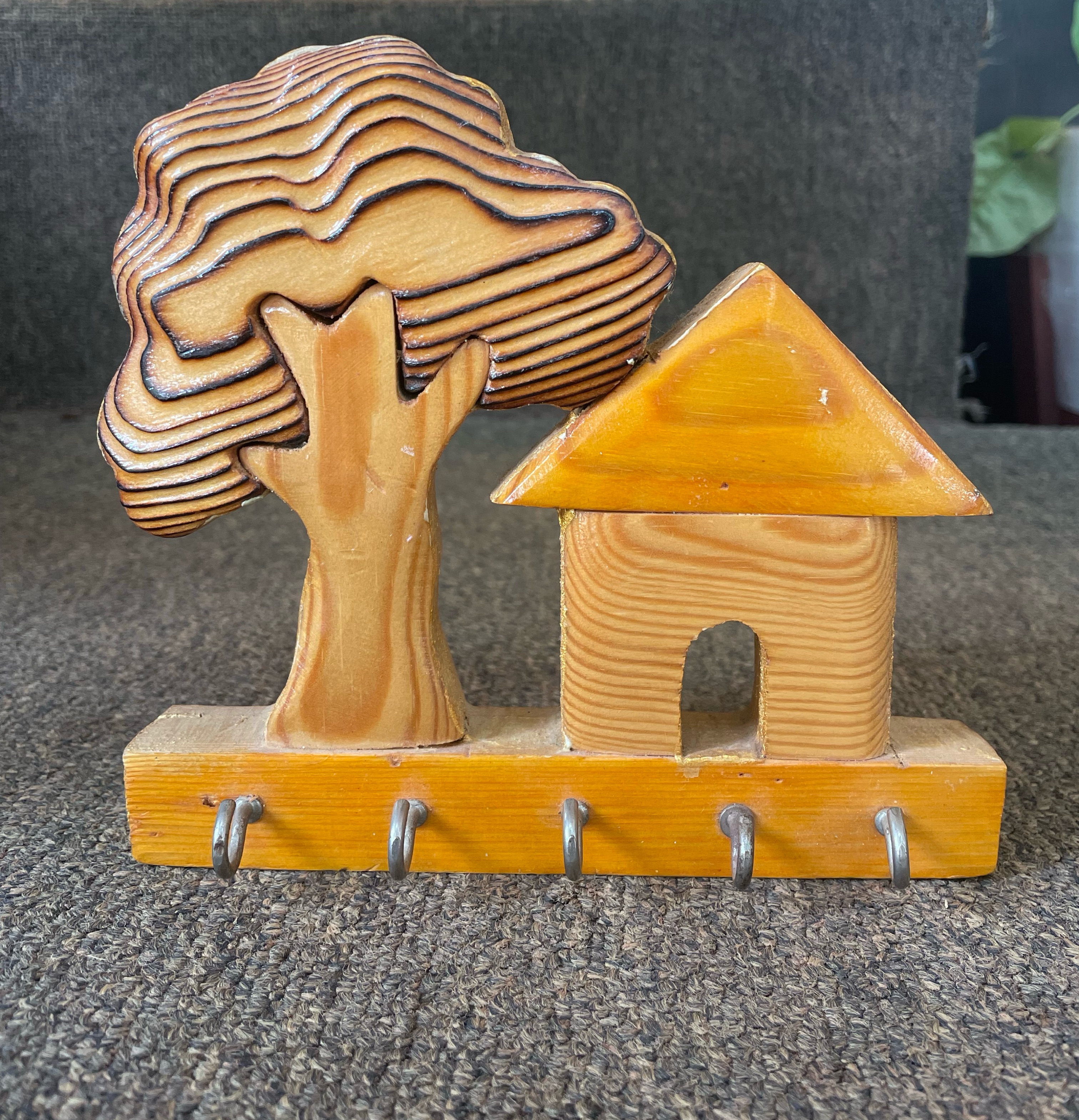 Wooden Tree and House Key Holder view 2