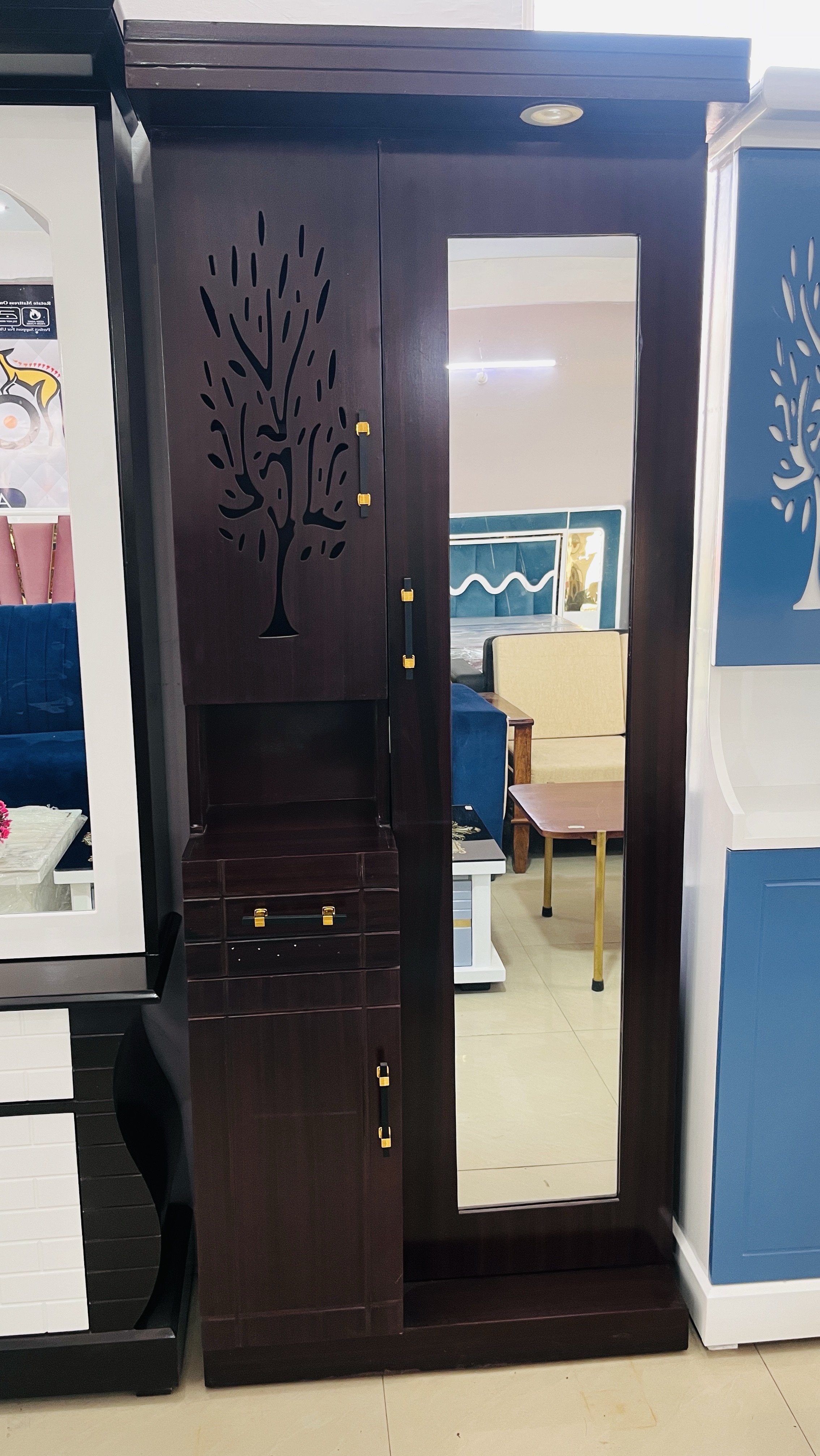 Premium Wooden Matt Dressing view 2