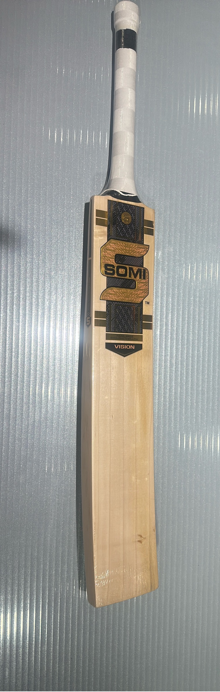 SOMI Vision Cricket Bat view 2