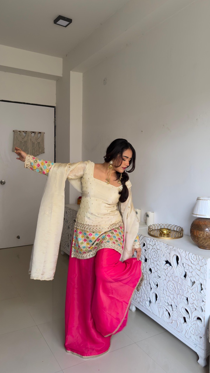 ‘Rangrez’ Sharara set view 4