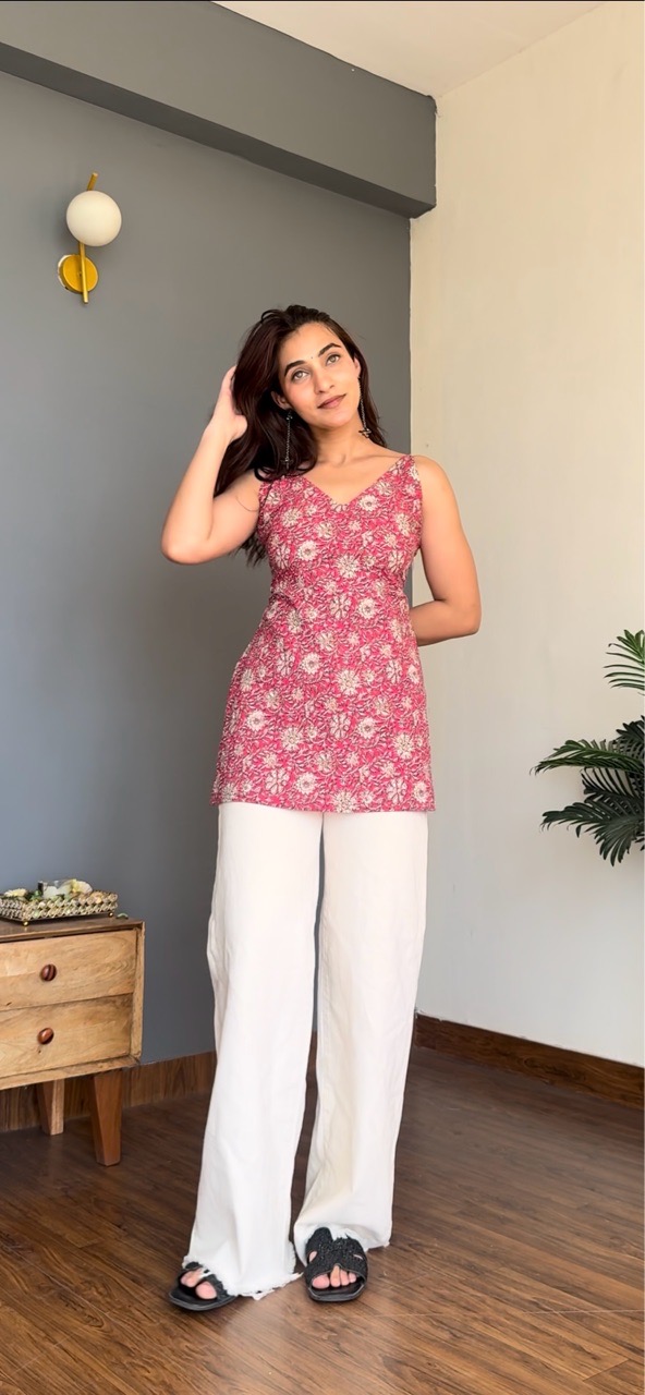 Pink lace-up cami Kurti view 9