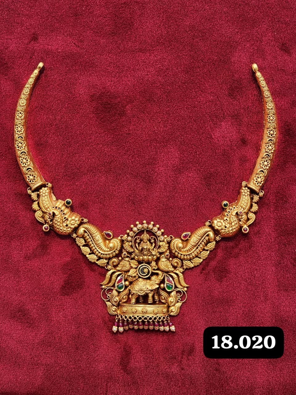 Pendent Neklace3 view 3