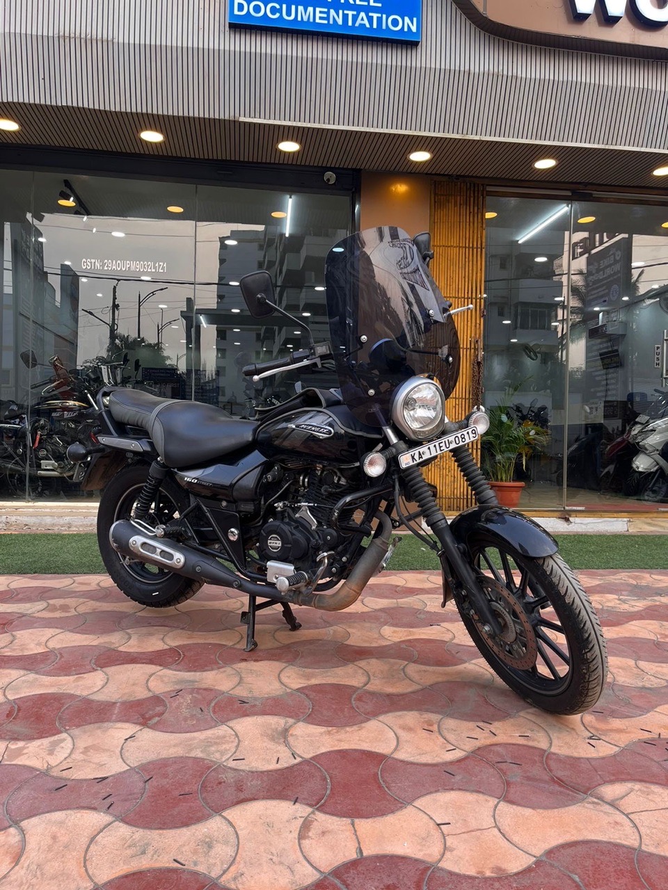 Bajaj Avenger Street 160/2022 Model