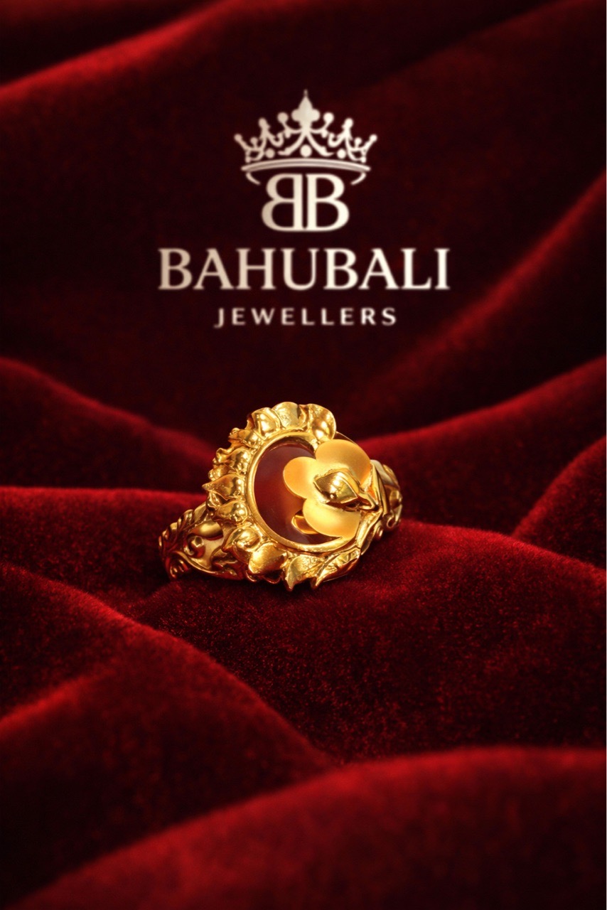 Golden Floral Ring - Bahubali Jewellers view 3