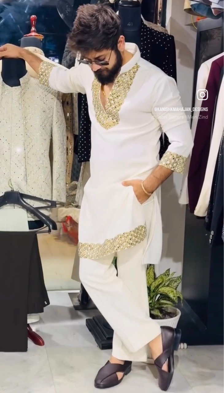 Japanese Fabric V Neck Handwork Lace Kurta + Pant view 3