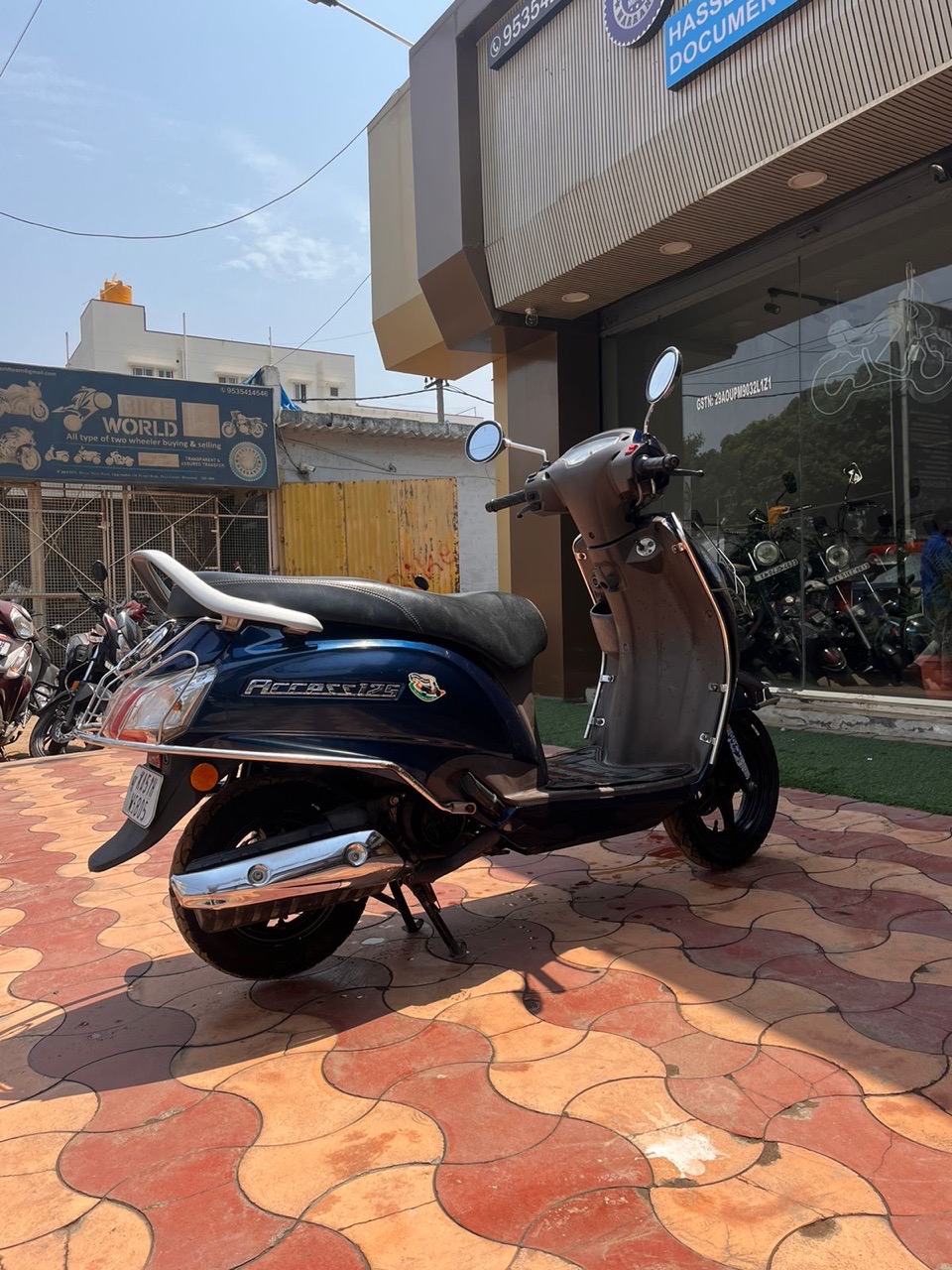 Suzuki Access 125 /2022 Model view 8