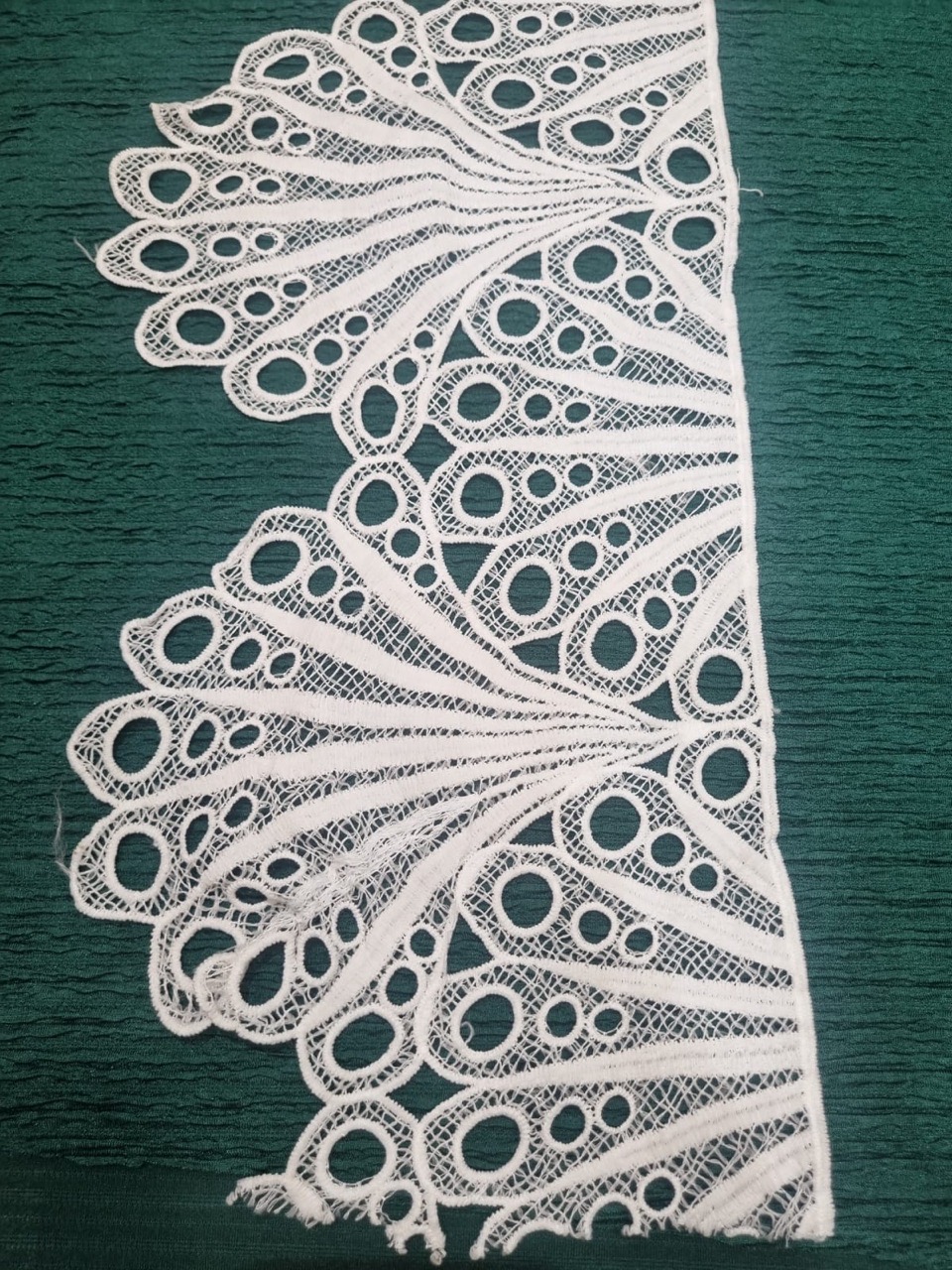 FAGL64  Lace Trim Panel view 2