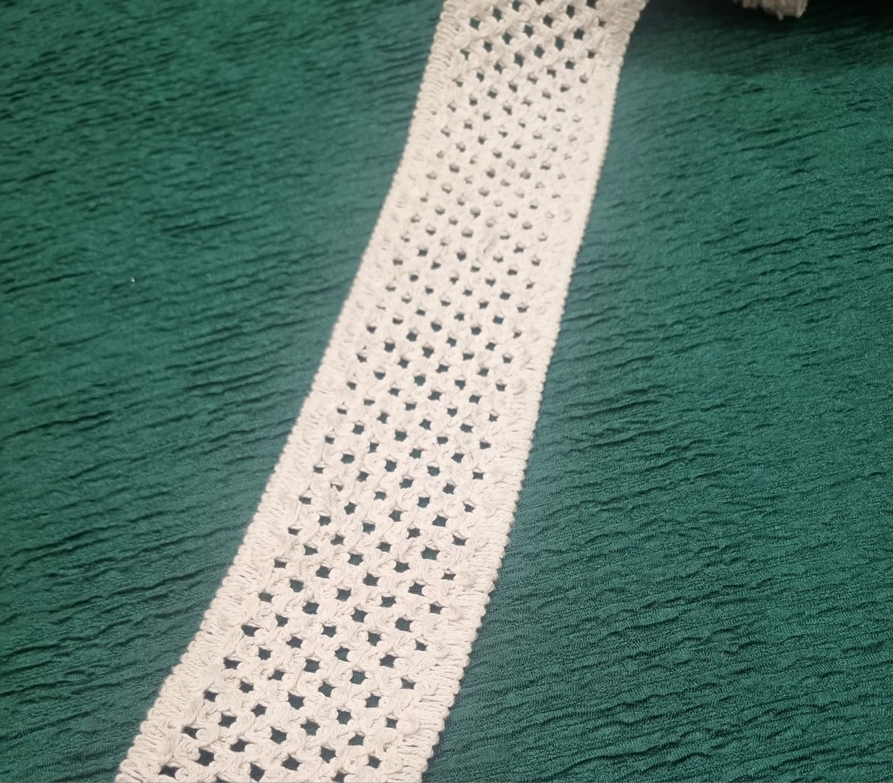 FAGL66  Crochet Lace Trim view 2