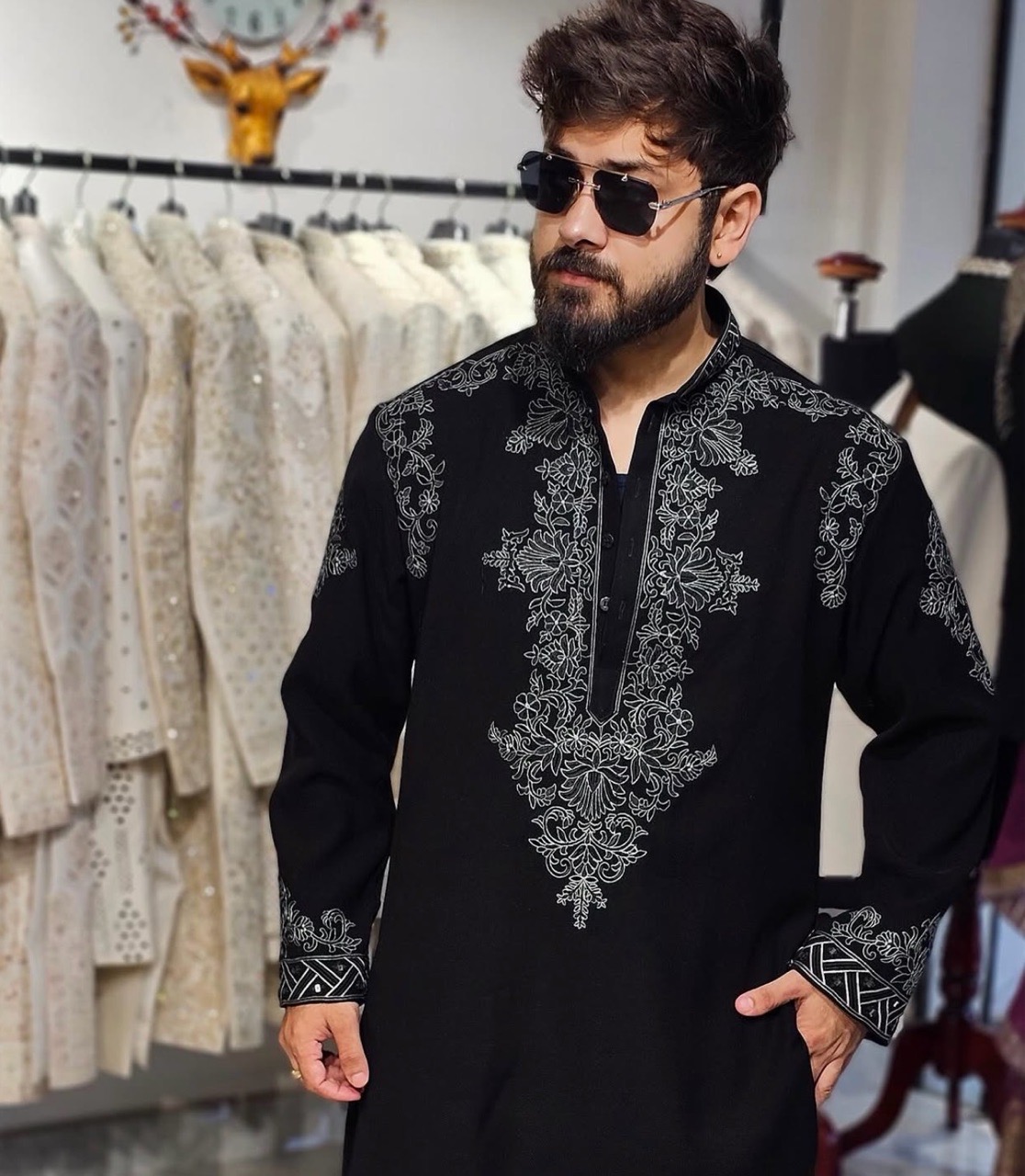 Threadwork Luxury Kurta and Pants view 2
