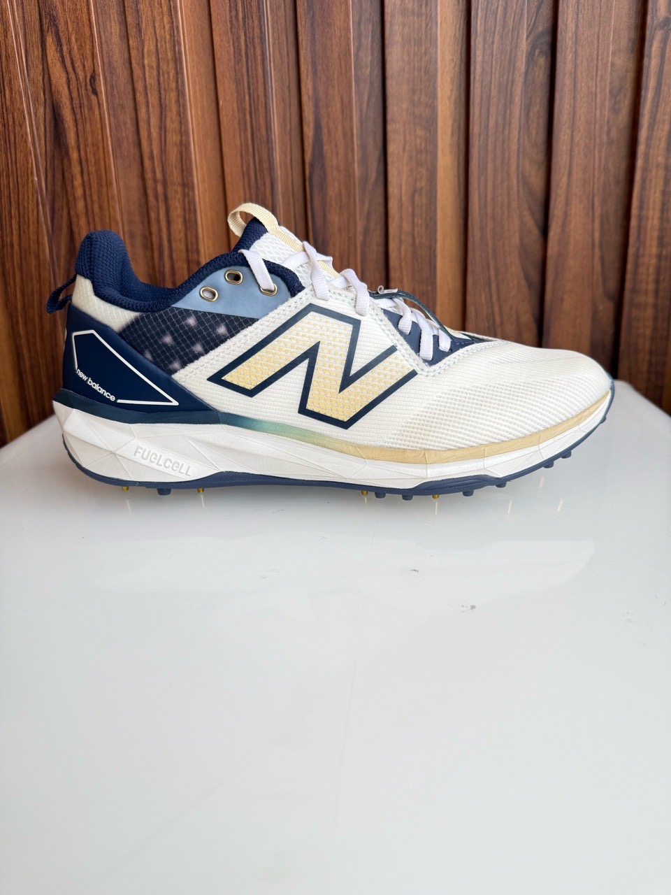 New Balance Cricket Shoes view 4