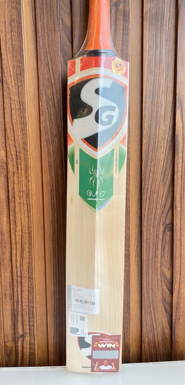 SG RP 17 Cricket Bat view 4