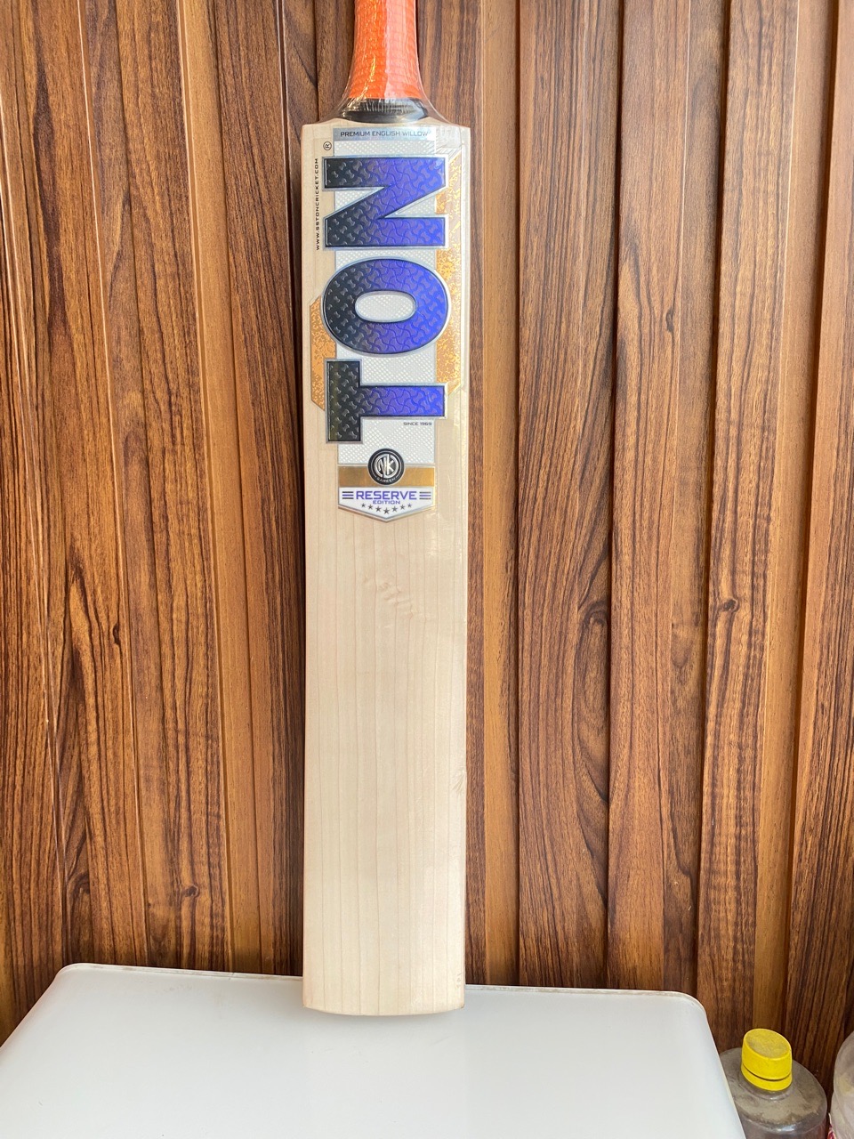 TON Reserve Edition Cricket Bat view 3