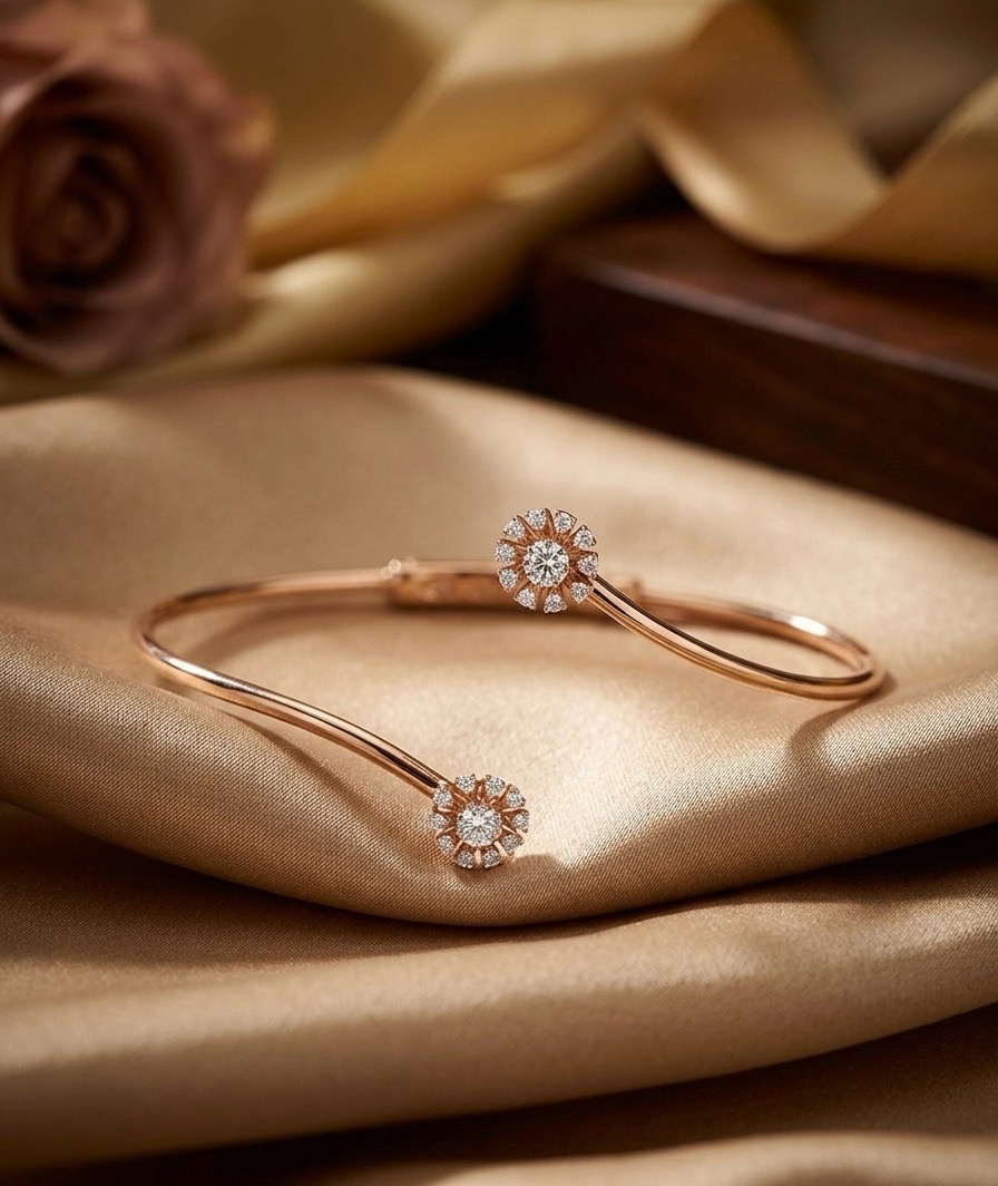 Gold and Diamond Bracelet SJB008