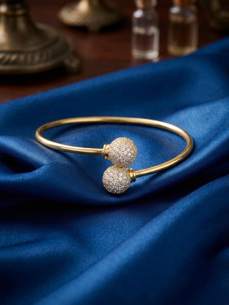 Gold Diamond Bracelet SJB011