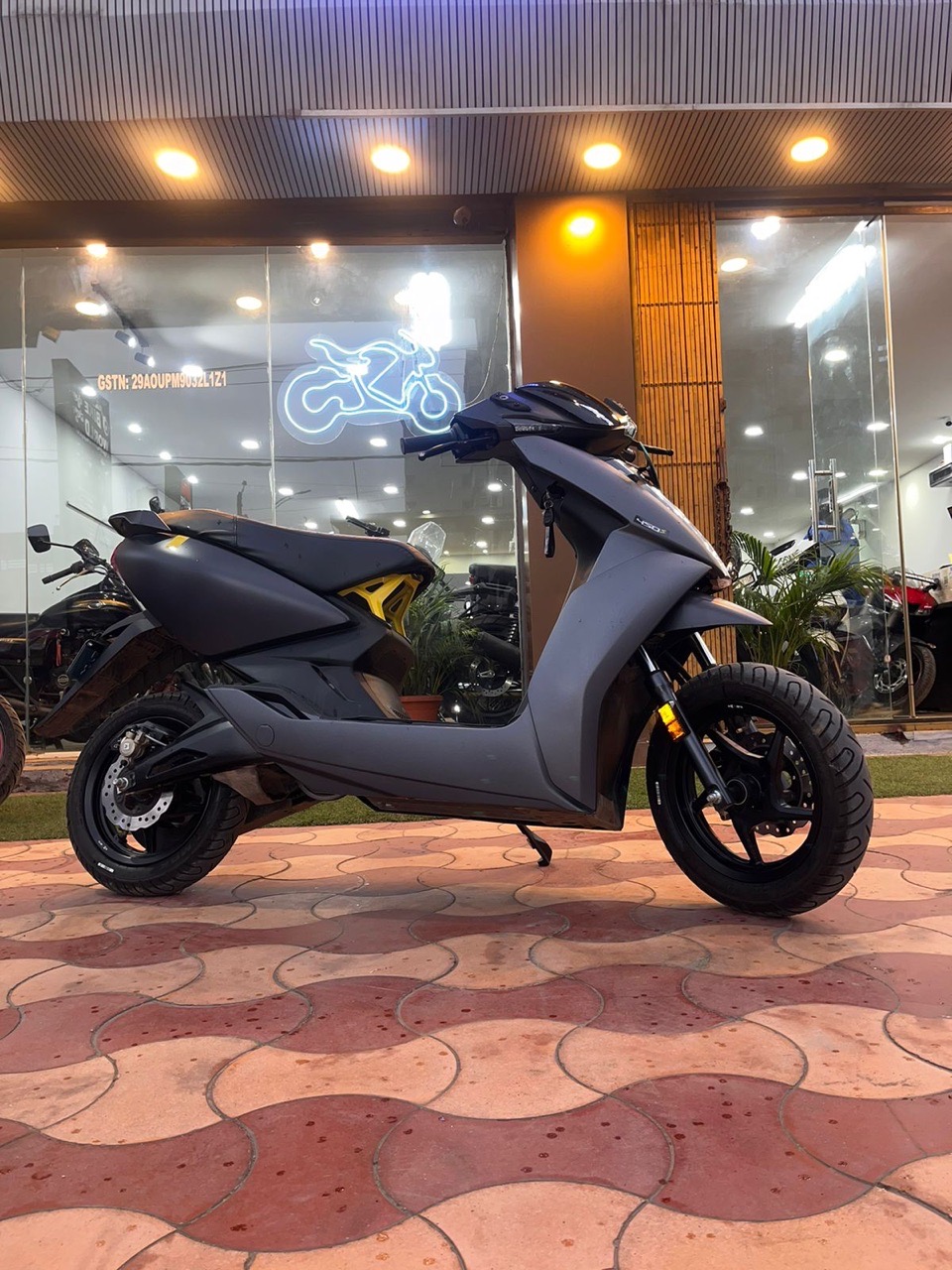 Ather 450X