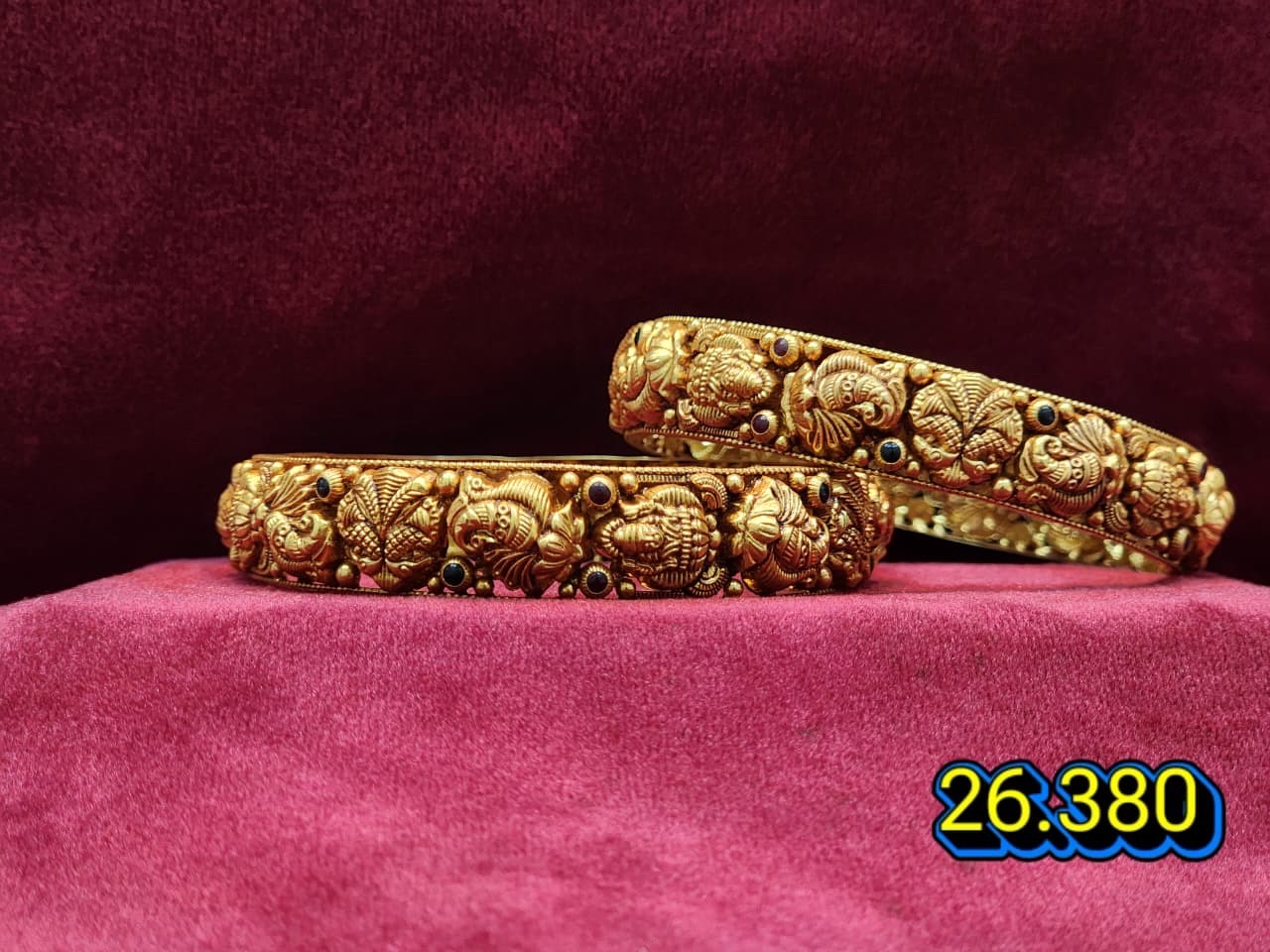 Traditional Gold Bangles 22/05 view 5