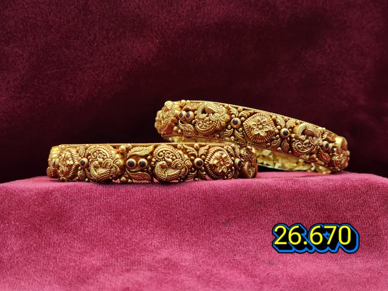 Traditional Gold Bangles 22/05 view 4
