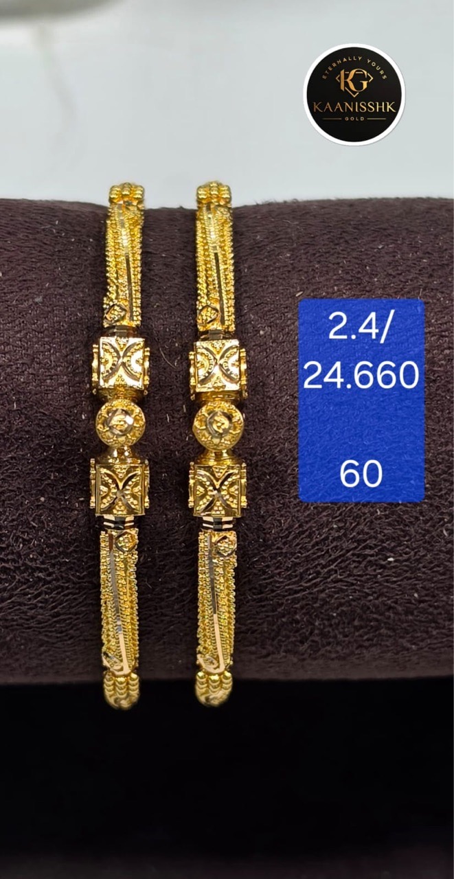 Kaanisshk Gold Bangle3 view 6