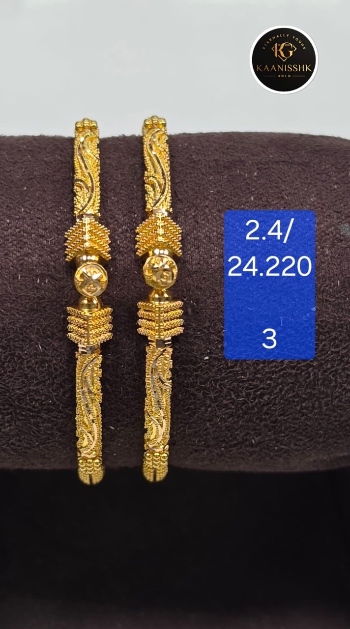 Kaanisshk Gold Bangle3 view 7