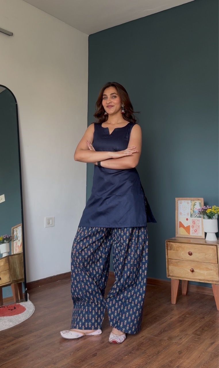 Printed Farshi salvar set view 2