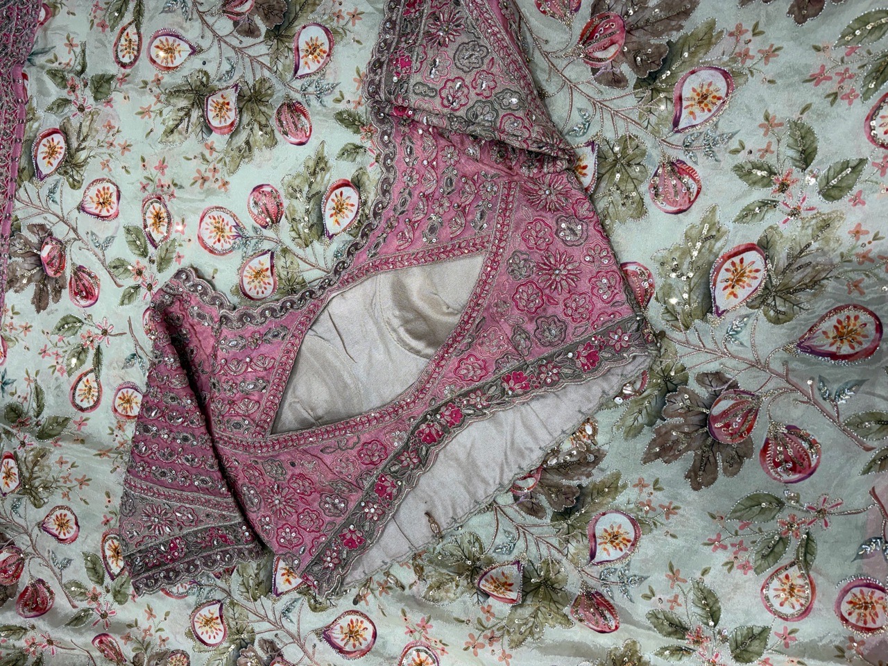 Embroidered Floral Saree view 4