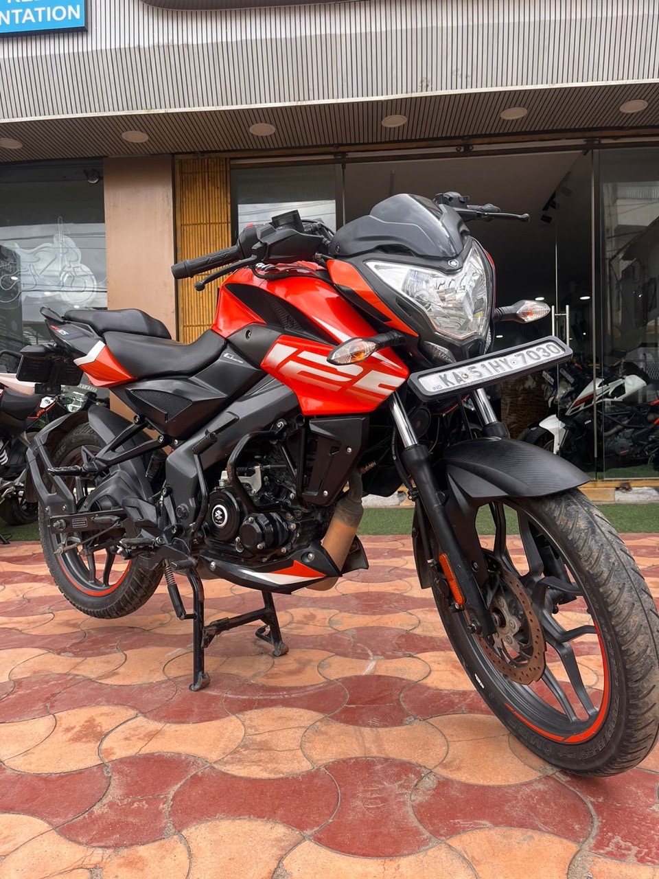 Bajaj Pulsar Ns 125/ 2023 Model