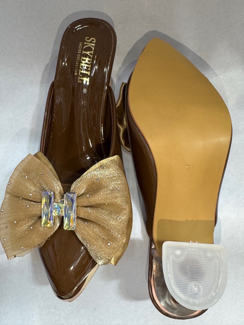 Buntoo Back Open Women And Girls Colour Brown view 2