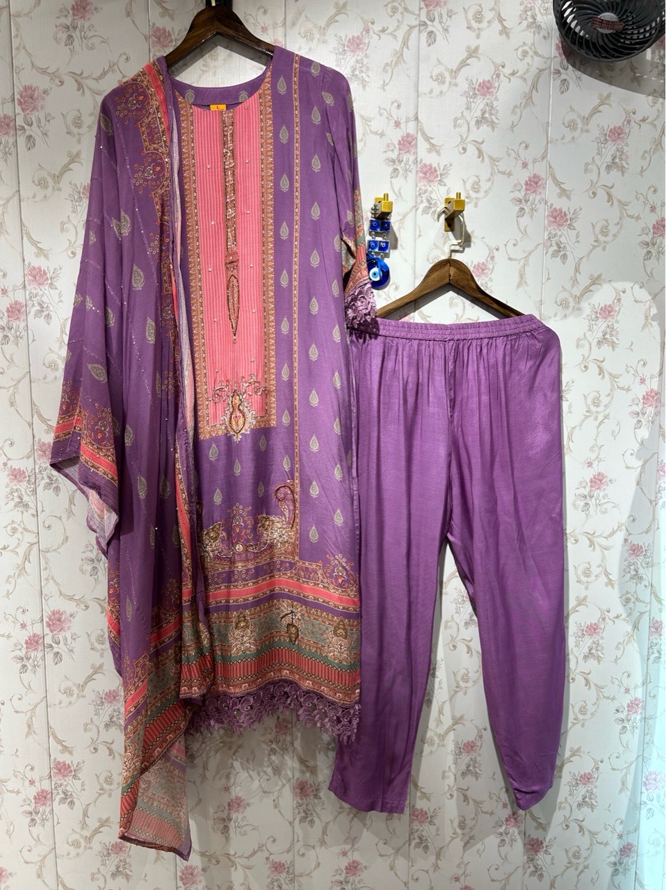 Aabh Selections Ethnic Set