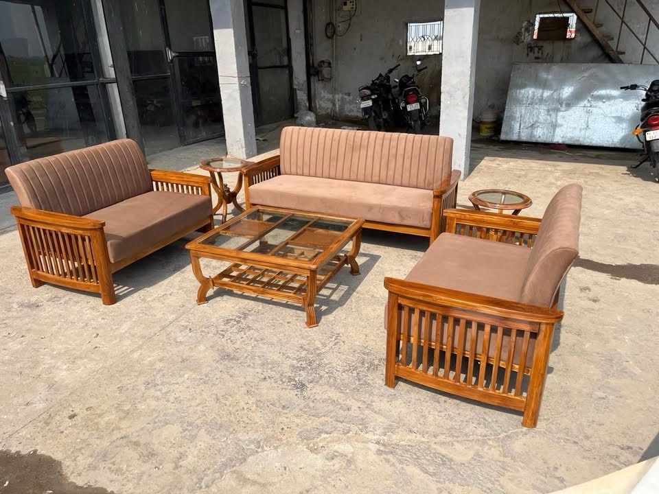 Elegant Wooden Sofa Set view 7