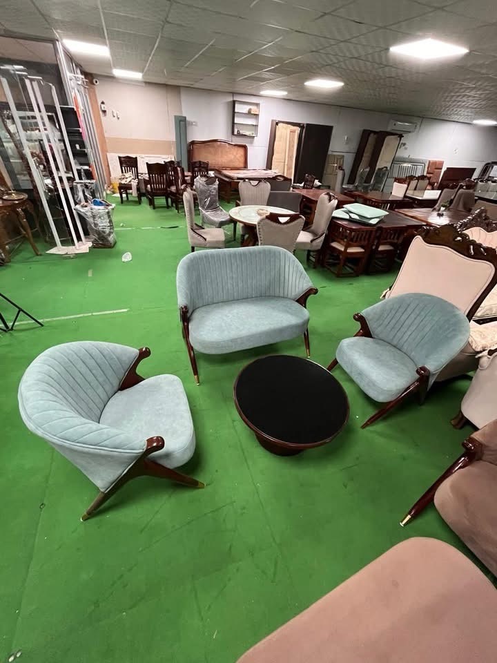 Modern Velvet Sofa Set view 3