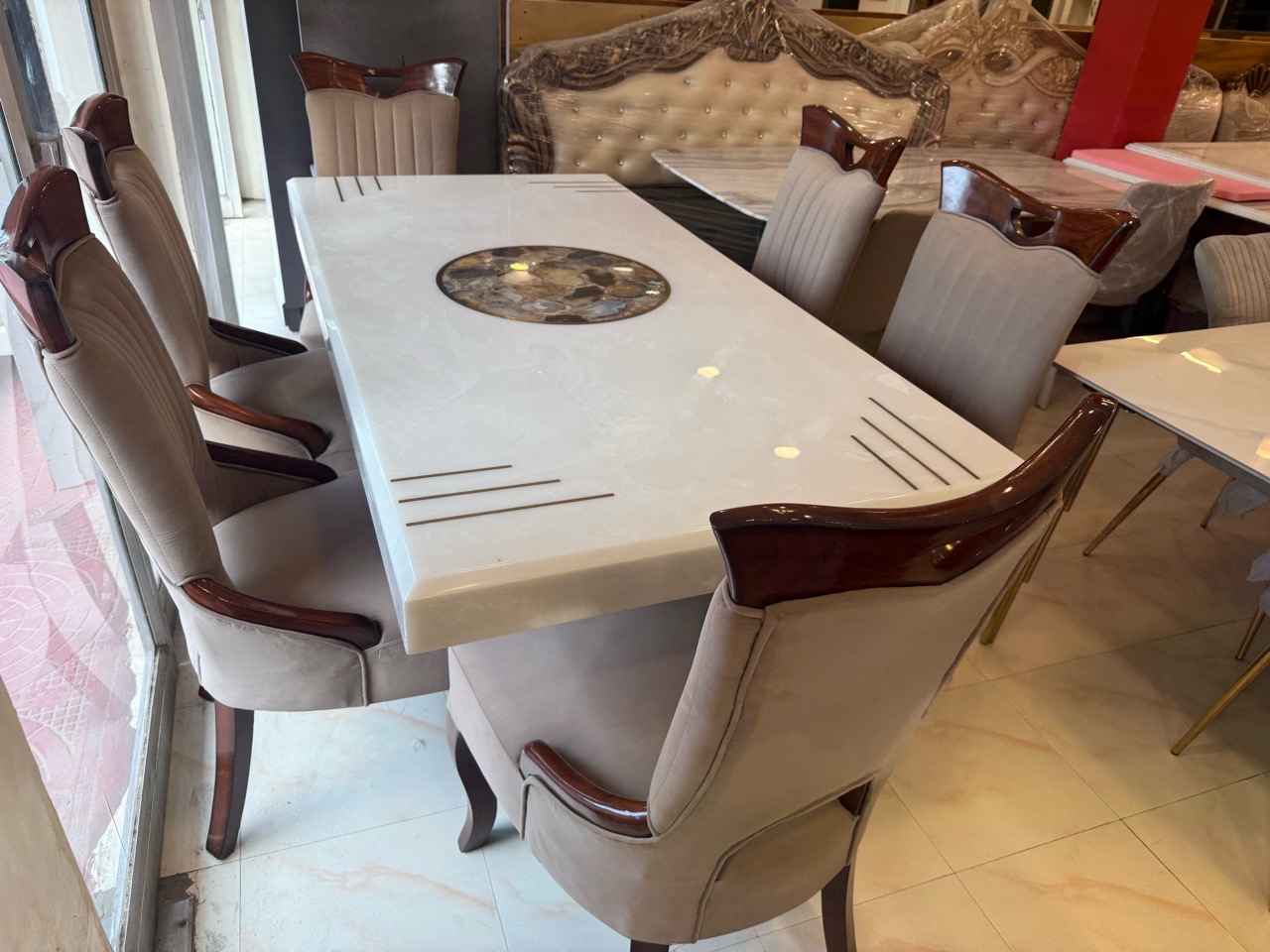 Luxurious Dining Table - Furniture Mahal view 6