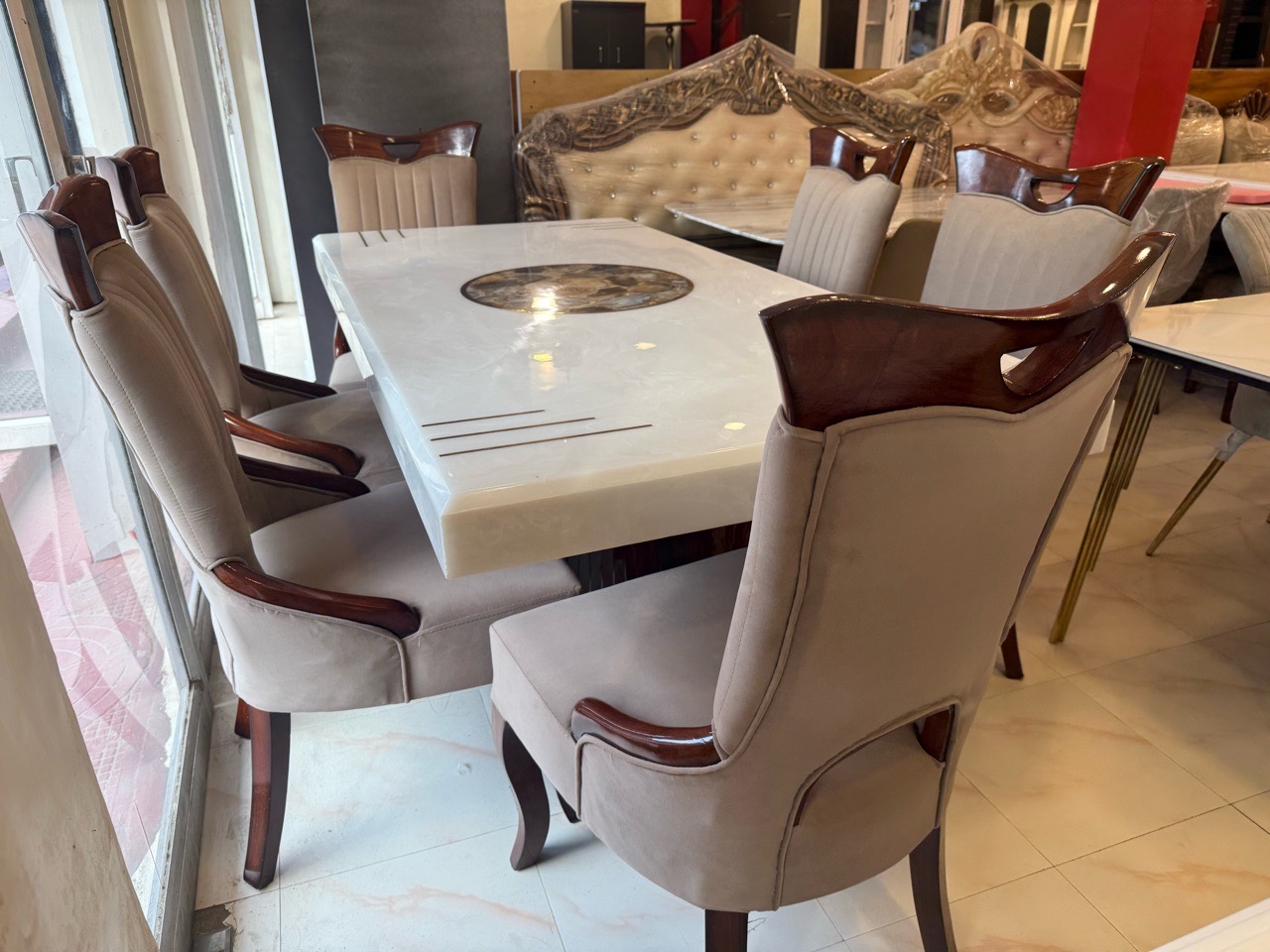 Luxurious Dining Table - Furniture Mahal view 5